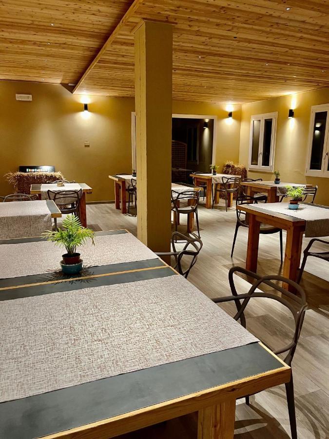 Agriturismo Terre Di Ginepro บอร์เกตโตดิวารา ภายนอก รูปภาพ
